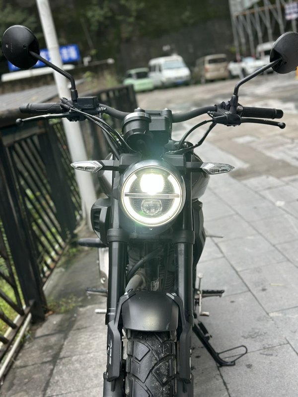 二手新大洲本田CBF190TR