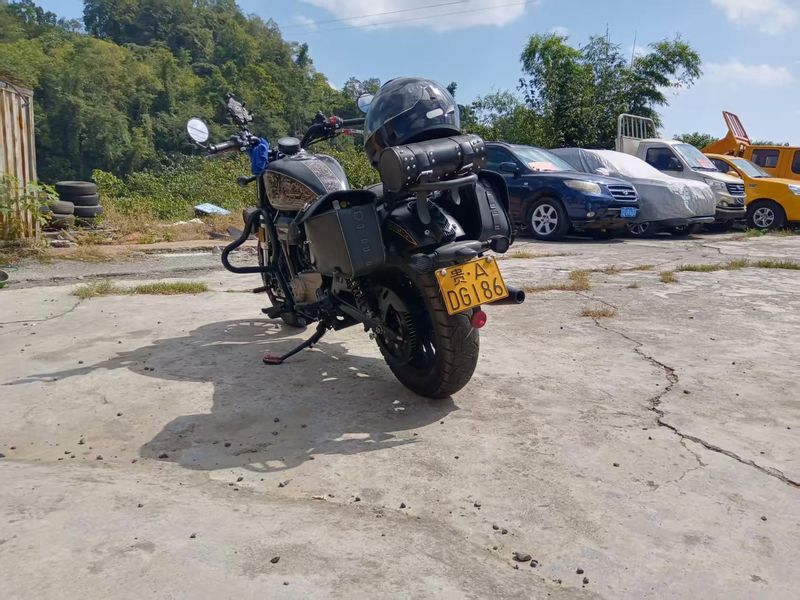 二手QJMOTOR闪300