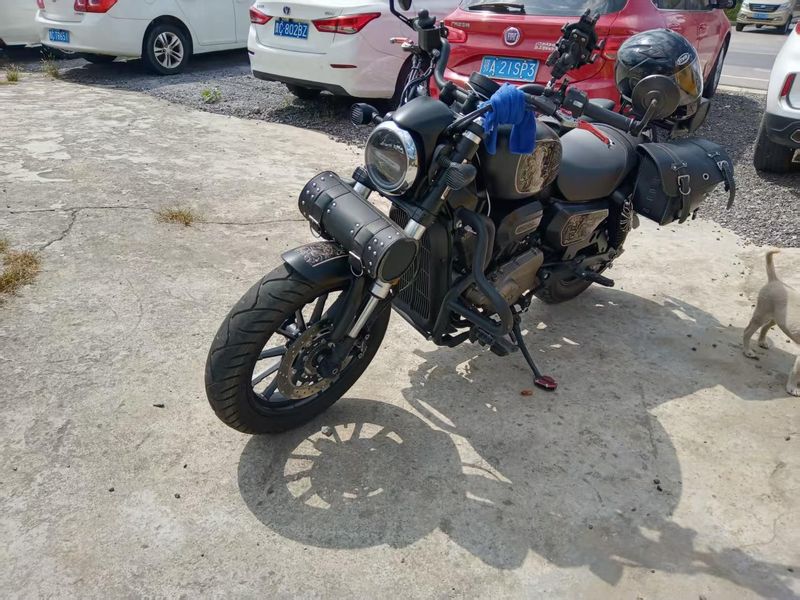 二手QJMOTOR闪300