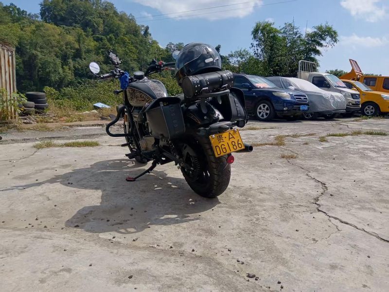 二手QJMOTOR闪300