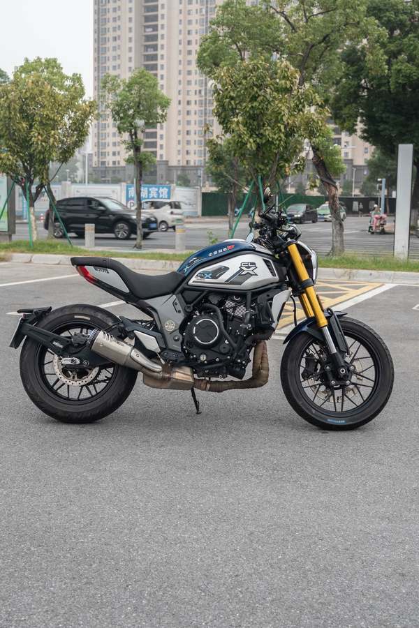 二手春风700CL-X