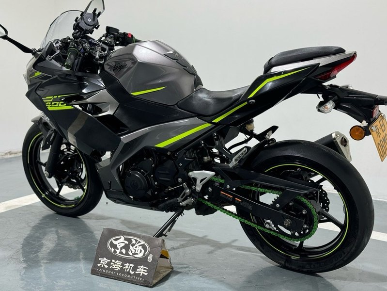 二手川崎Ninja 400