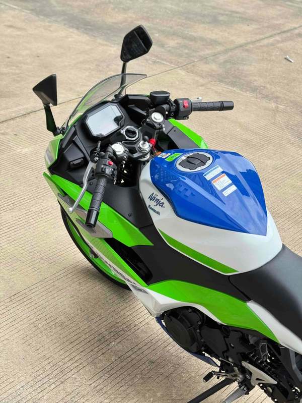 二手川崎Ninja 500