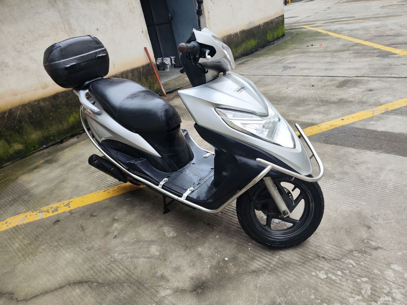 二手新大洲本田SDH125T-31