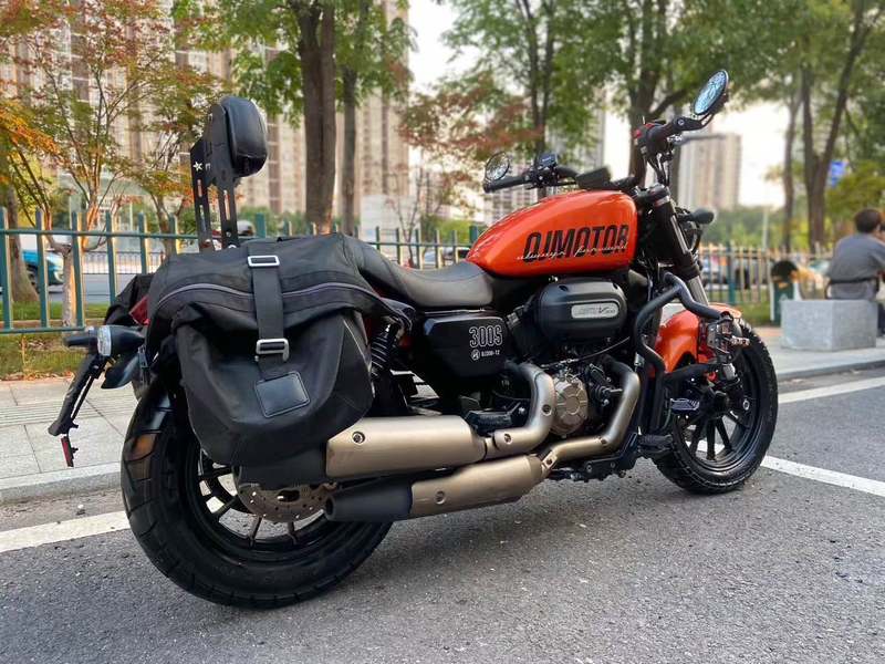 二手QJMOTOR闪300