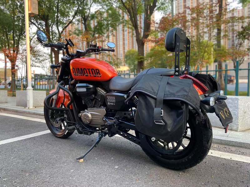二手QJMOTOR闪300