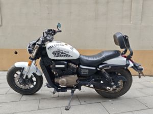 二手QJMOTOR闪300