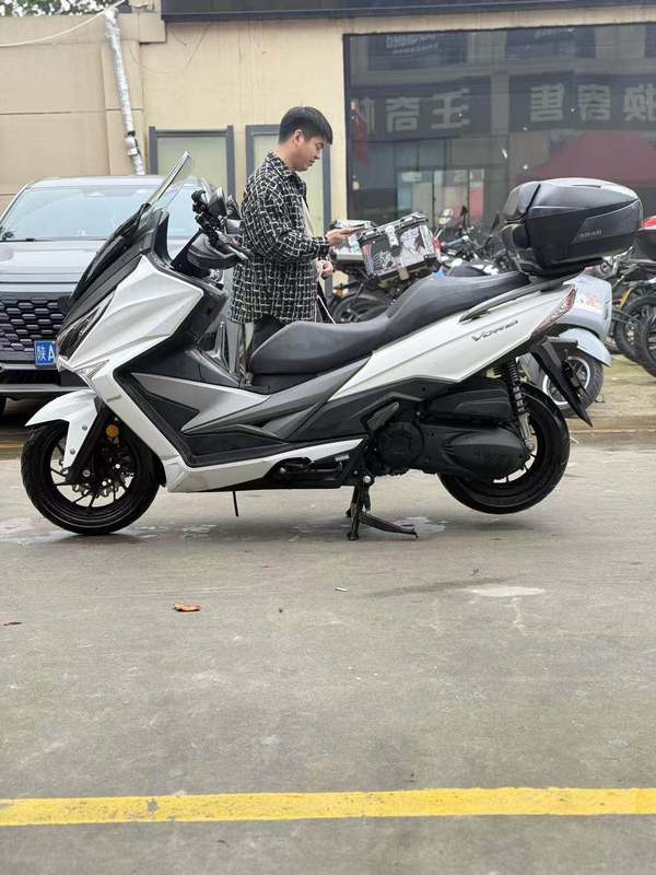 二手大阳V锐 300T