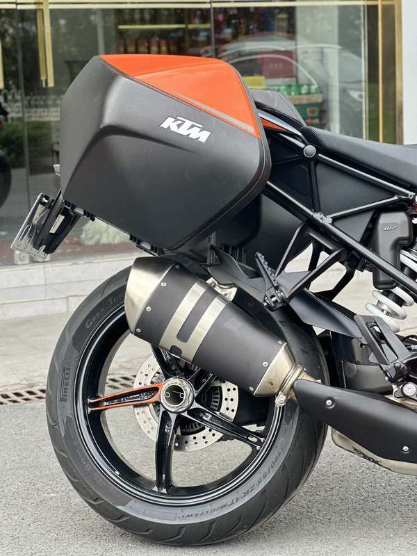二手KTMR2R1290 Super Duke GT
