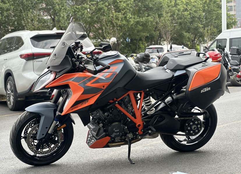 二手KTMR2R1290 Super Duke GT