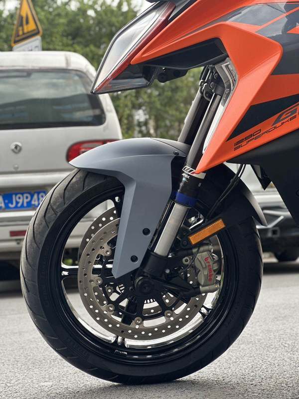 二手KTMR2R1290 Super Duke GT