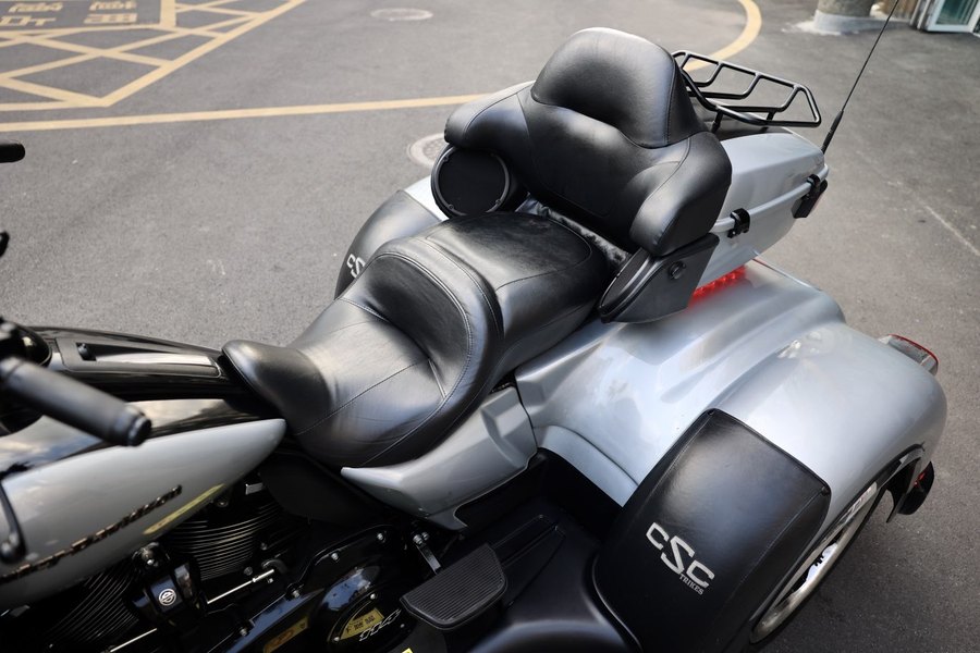 二手哈雷戴维森Tri Glide