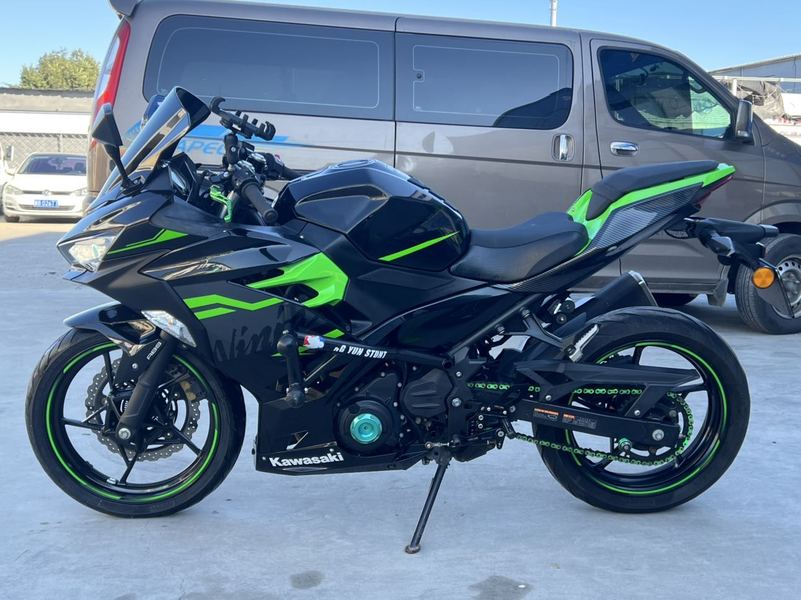 二手川崎Ninja 400
