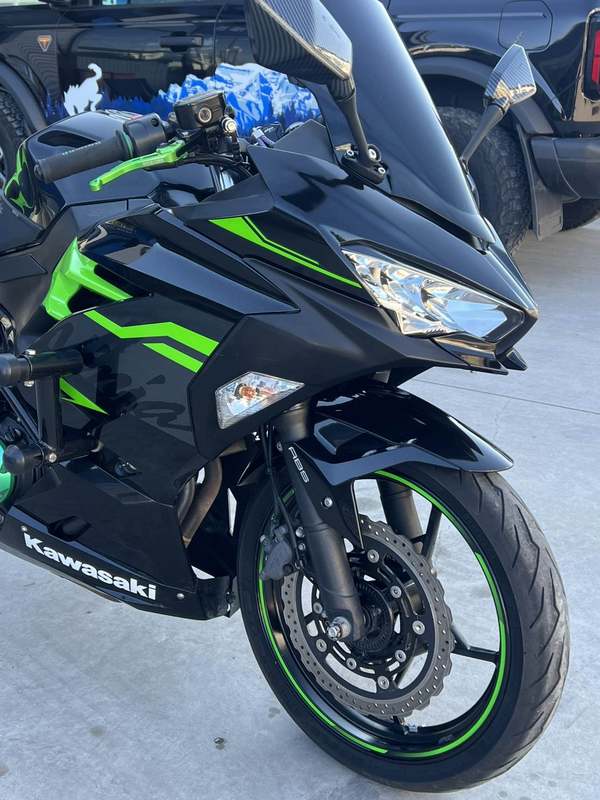 二手川崎Ninja 400