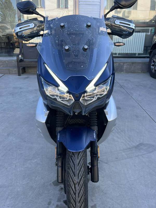 二手大阳V锐 ADV350
