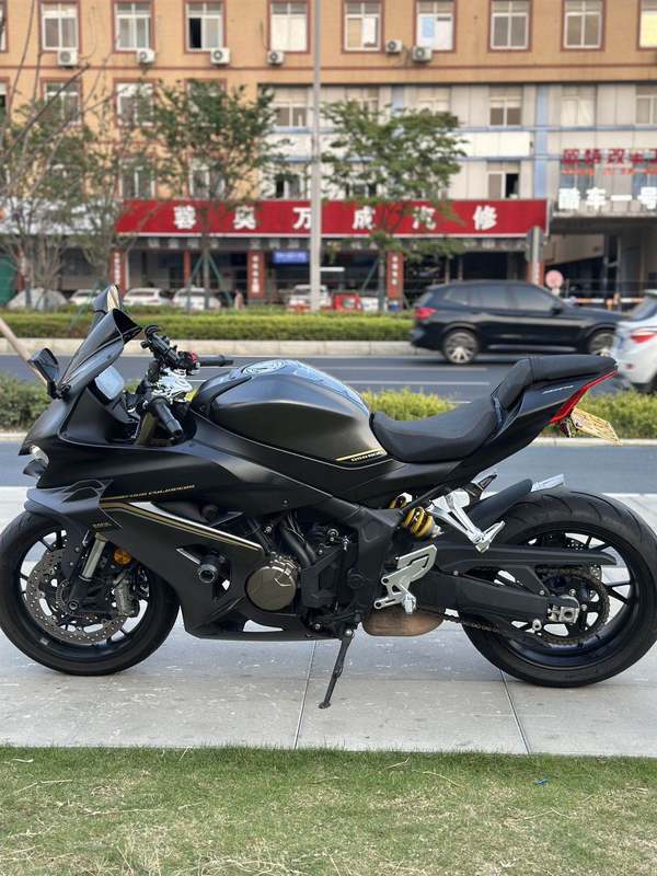 二手QJMOTOR赛800