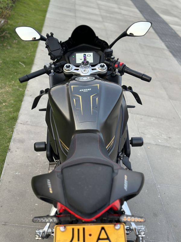 二手QJMOTOR赛800