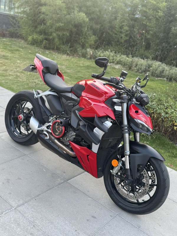 二手杜卡迪Street Fighter V2