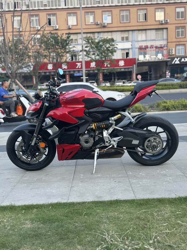 二手杜卡迪Street Fighter V2