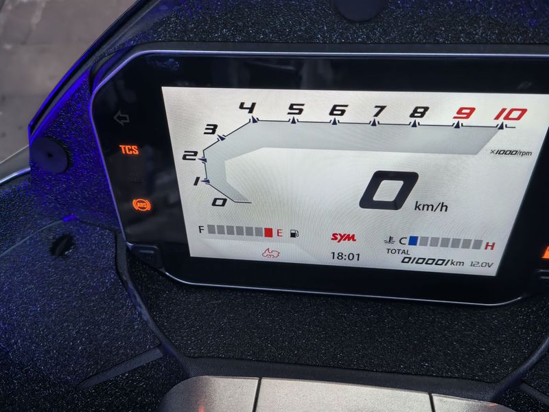 二手三阳哈士奇 Husky ADV300