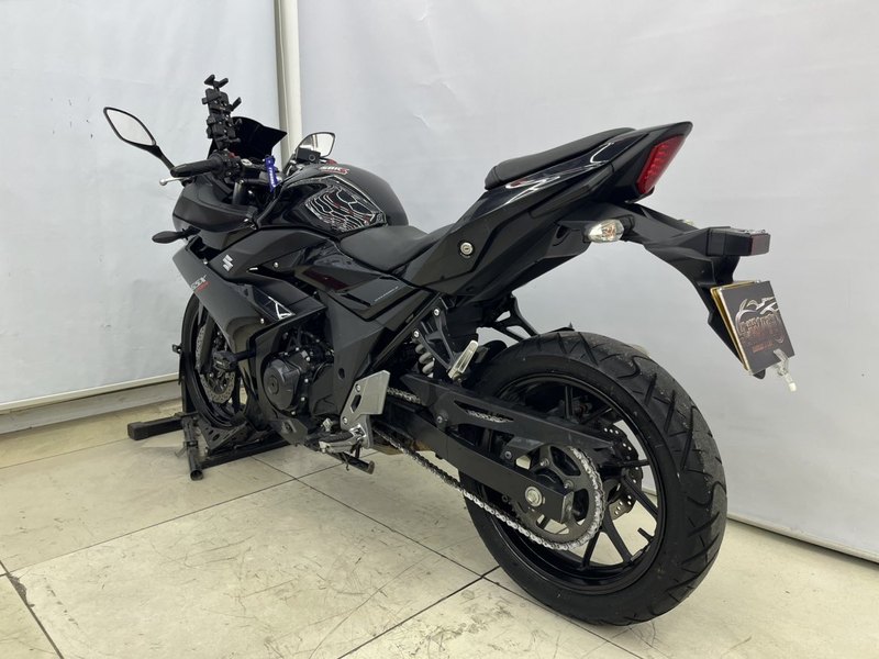 二手豪爵铃木GSX250R