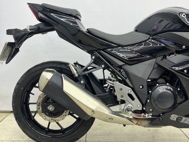 二手豪爵铃木GSX250R
