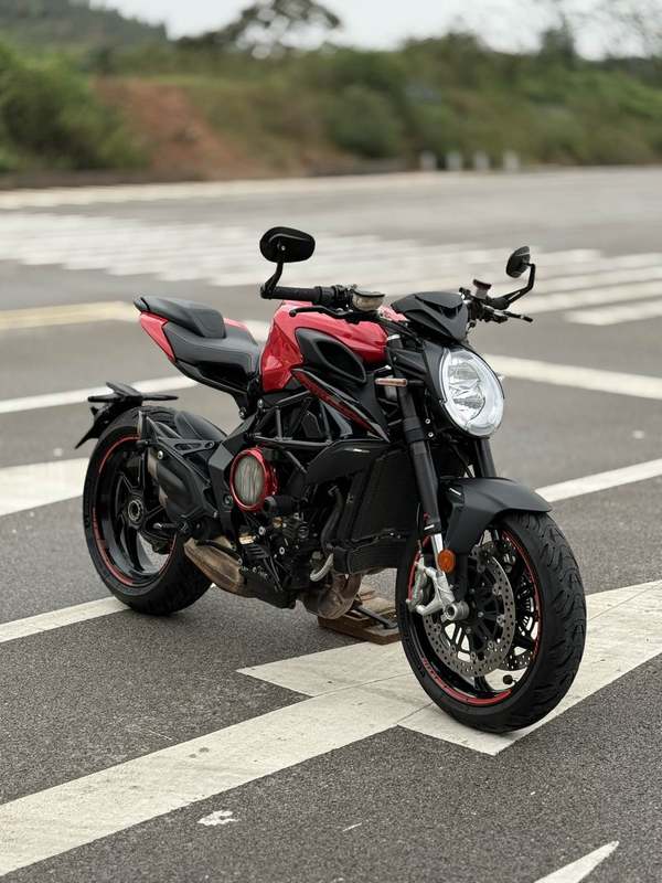 二手奥古斯塔Brutale 800