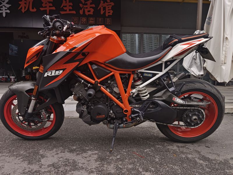 二手KTMR2R1290 Super Duke