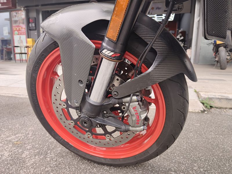 二手KTMR2R1290 Super Duke