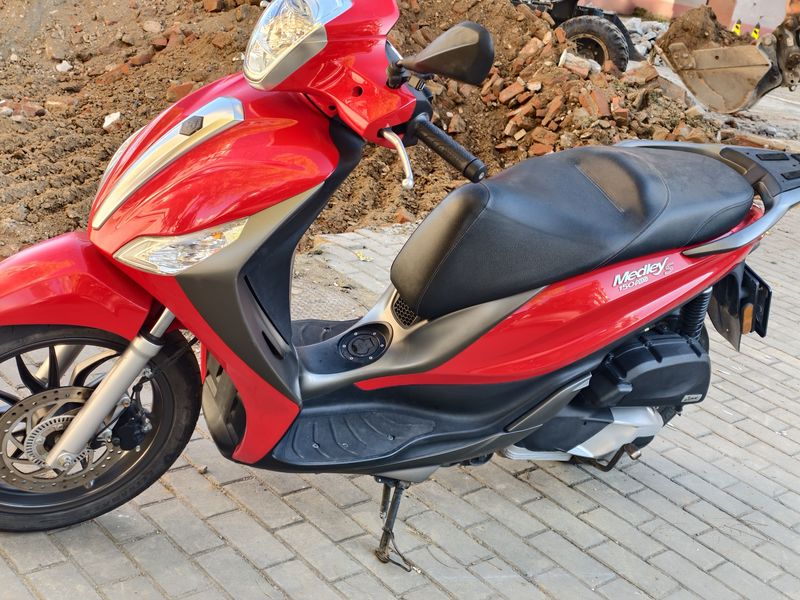 二手比亚乔Medley 150