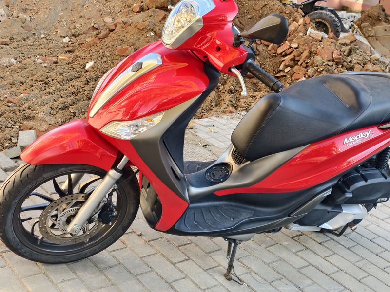 二手比亚乔Medley 150