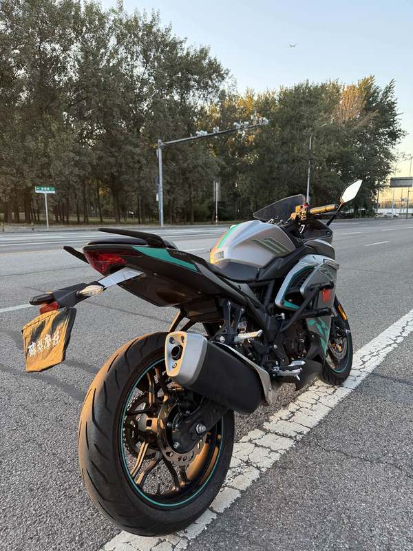 二手无极300RR