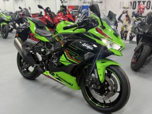 二手川崎ZX-4R