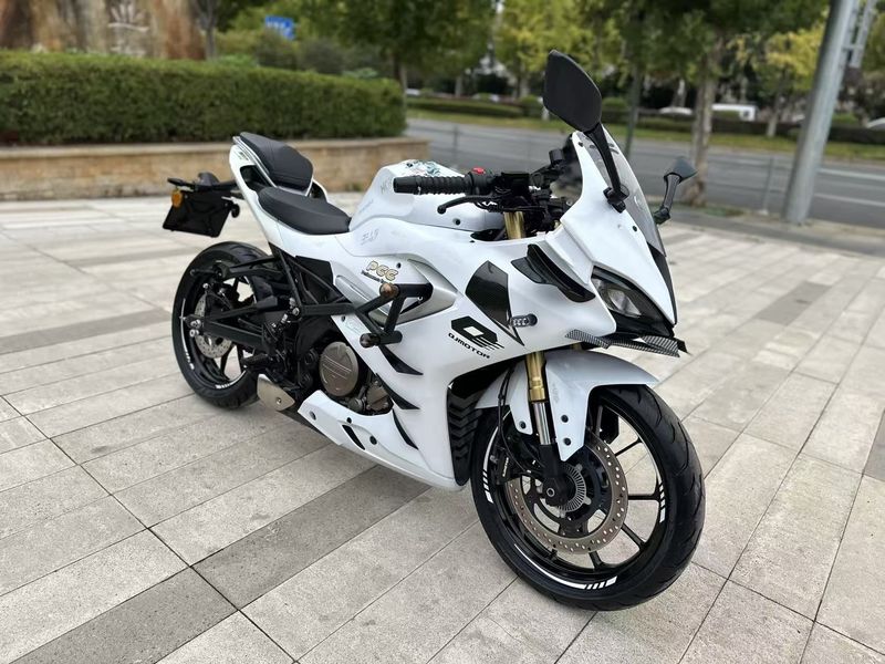 二手QJMOTOR赛250