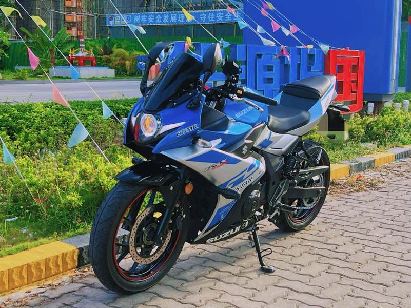 二手豪爵铃木GSX250R