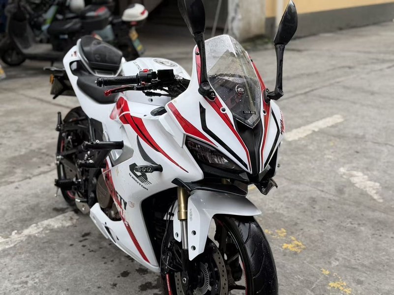 二手QJMOTOR赛250