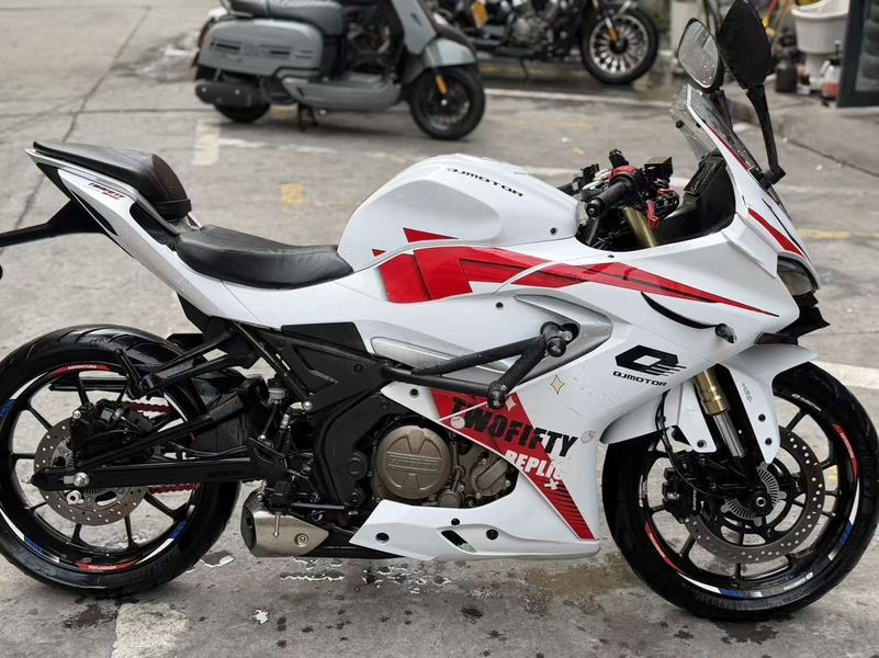 二手QJMOTOR赛250