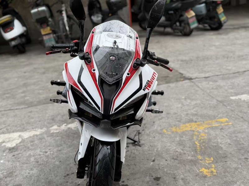 二手QJMOTOR赛250