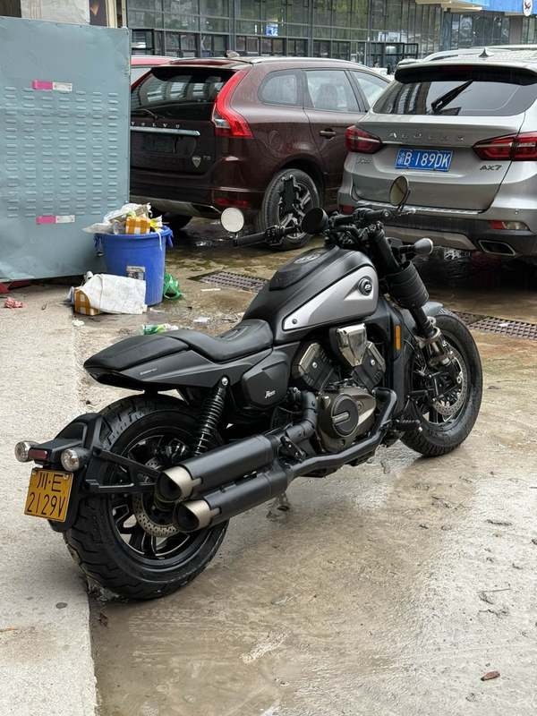 二手QJMOTOR闪600