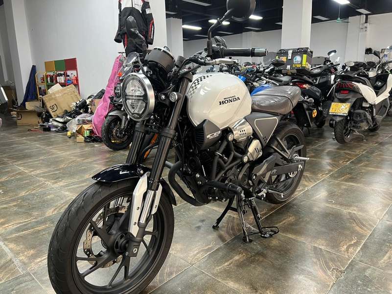 二手五羊本田鸷道 CB190SS