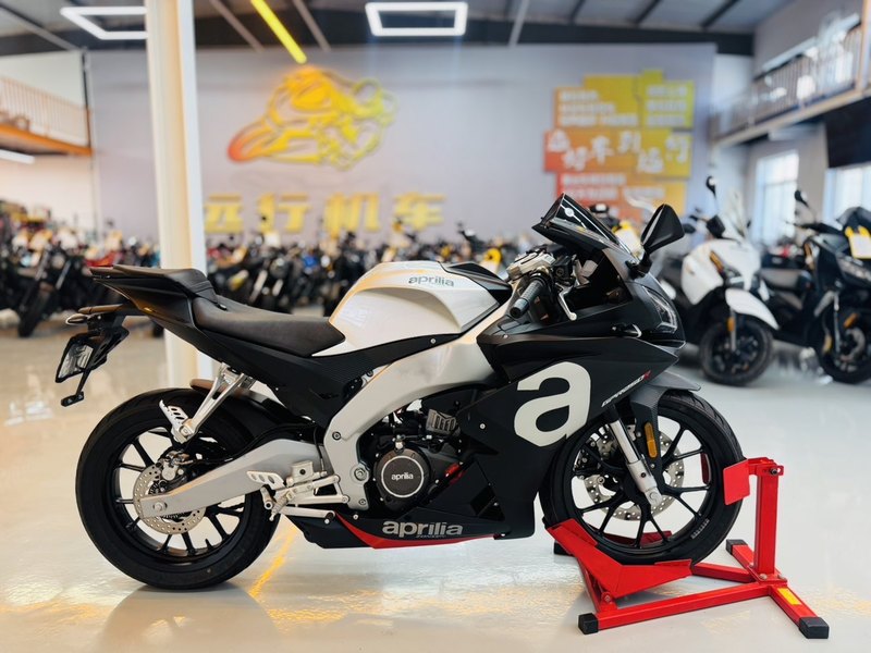 二手宗申阿普利亚GPR250R