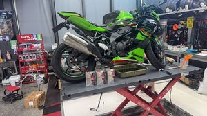二手川崎ZX-4R