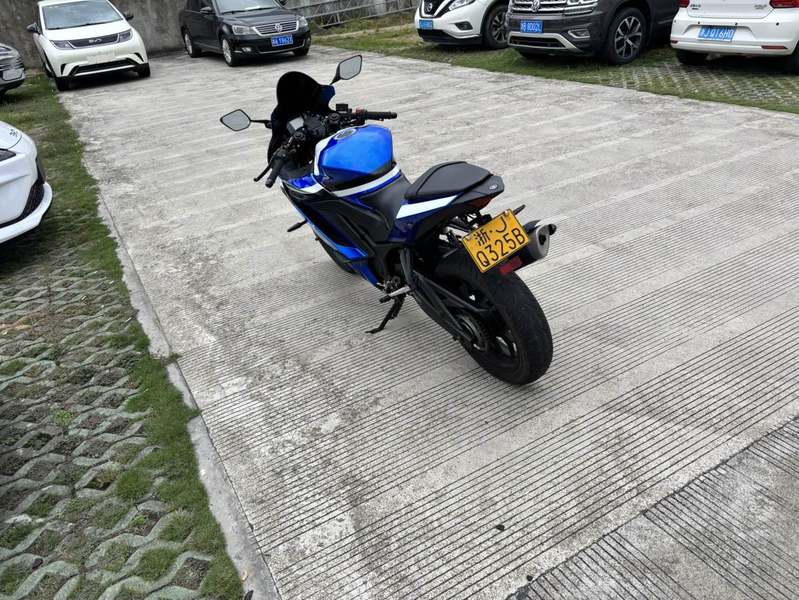 二手雅马哈YZF-R3