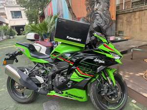 二手川崎ZX-4R