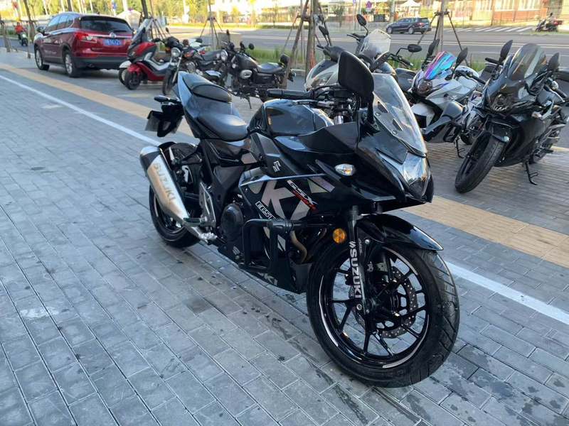 二手豪爵铃木GSX250R