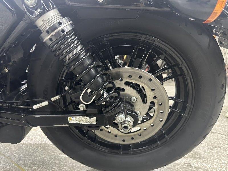 二手哈雷戴维森硬汉 lron 1200