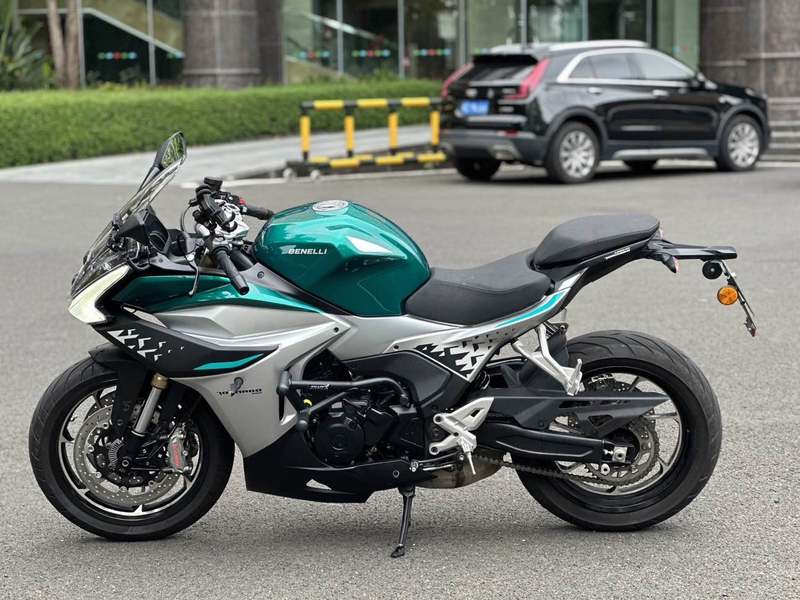 二手贝纳利龙卷风 Tornado 552R