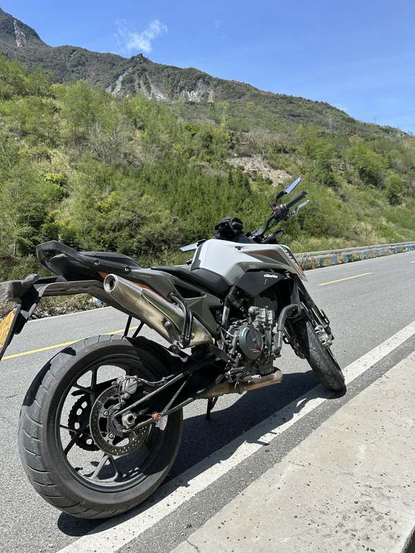 二手KTMR2R790 Duke