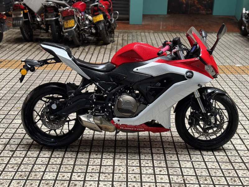 二手QJMOTOR赛250