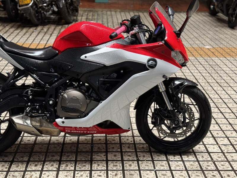 二手QJMOTOR赛250